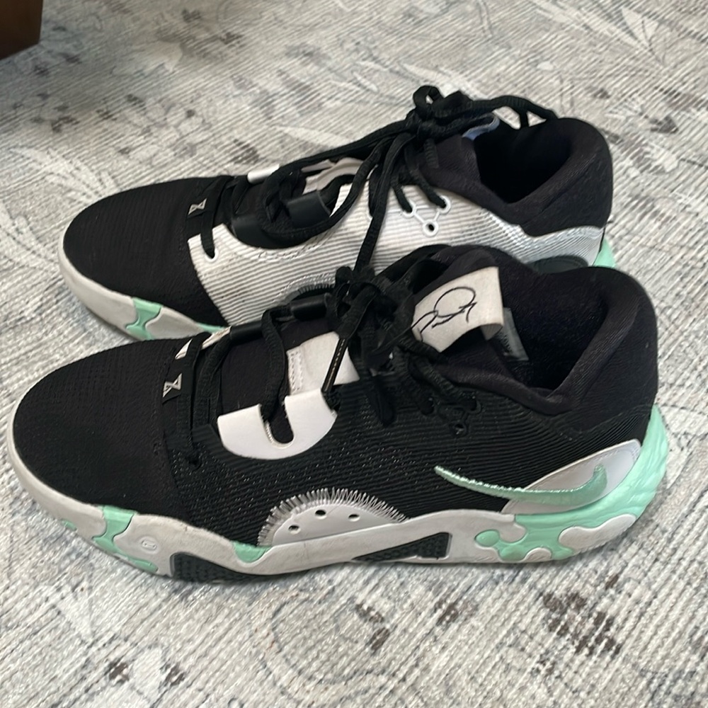 Nike PG 6 Mint Green (Paul George basketball shoes)